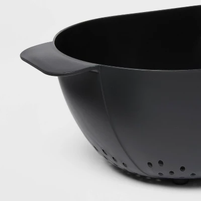 Plastic Colander - Room Essentials™ 5 Plastic Colander - Room Essentials™ - Image 3