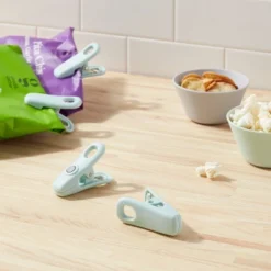 4pk Bag Clip Set Mindful Mint - Room Essentialsā¢