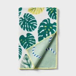 Quick Dry Reversible Hand Towel - Room Essentials™ 22 Quick Dry Reversible Hand Towel - Room Essentials™ -Room Essentials GUEST 6e15f8a1 43d8 441a 8612 c84c0cce7029