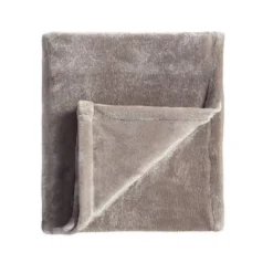 5pc King Geo Reversible Decorative Comforter Set With Throw Black/Gray - Room Essentials™ -Room Essentials GUEST 9243f825 0f83 4e25 ac1f 1021b8de305a