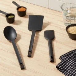 3pc Nylon Kitchen Utensil Set Turner Spoon Spatula - Room Essentialsā¢